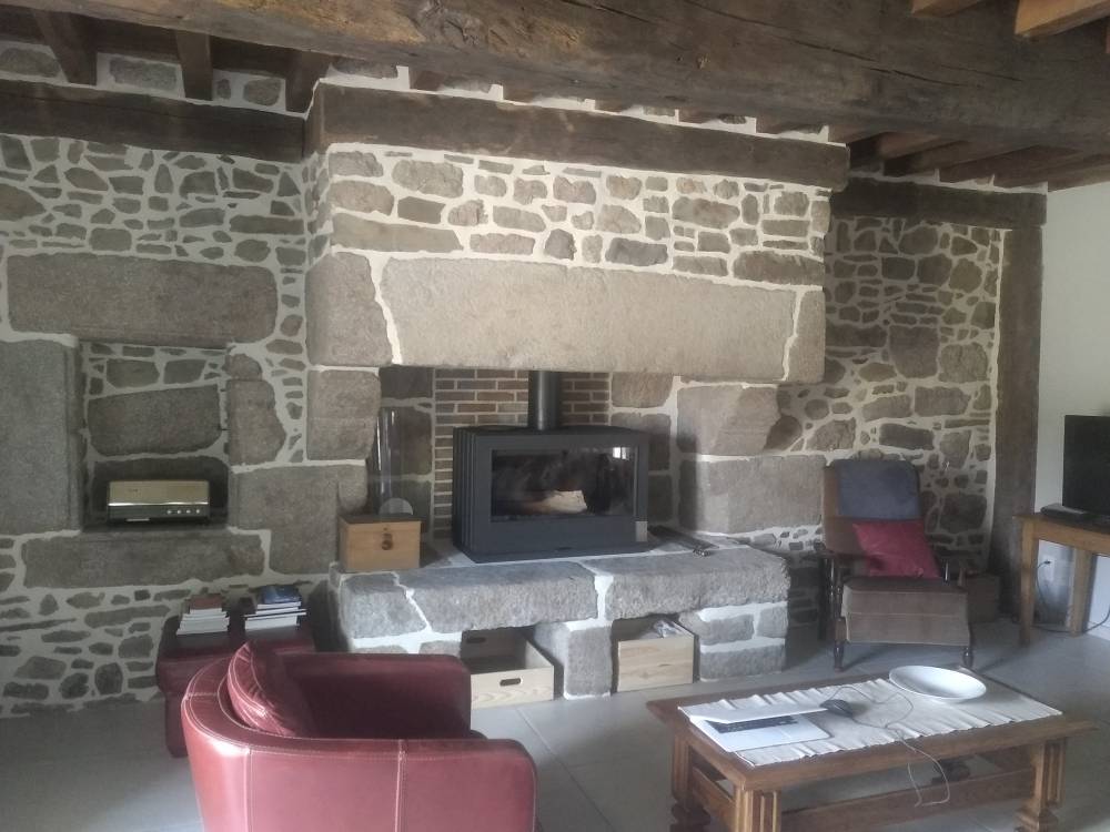 maconnerie-dugueperoux-pontorson-rénovation-cheminée